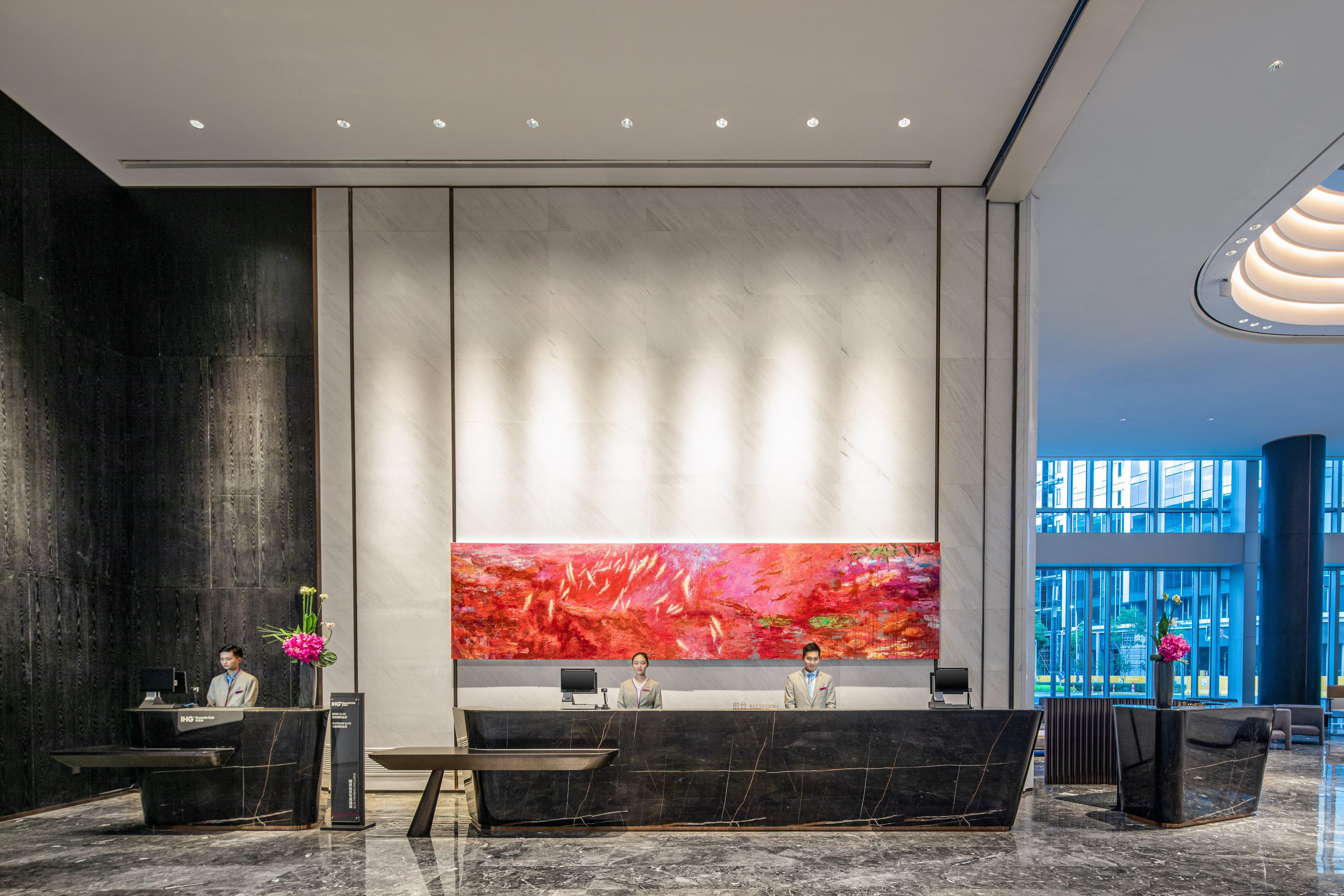 Crowne Plaza Hongqiao By Ihg 5*