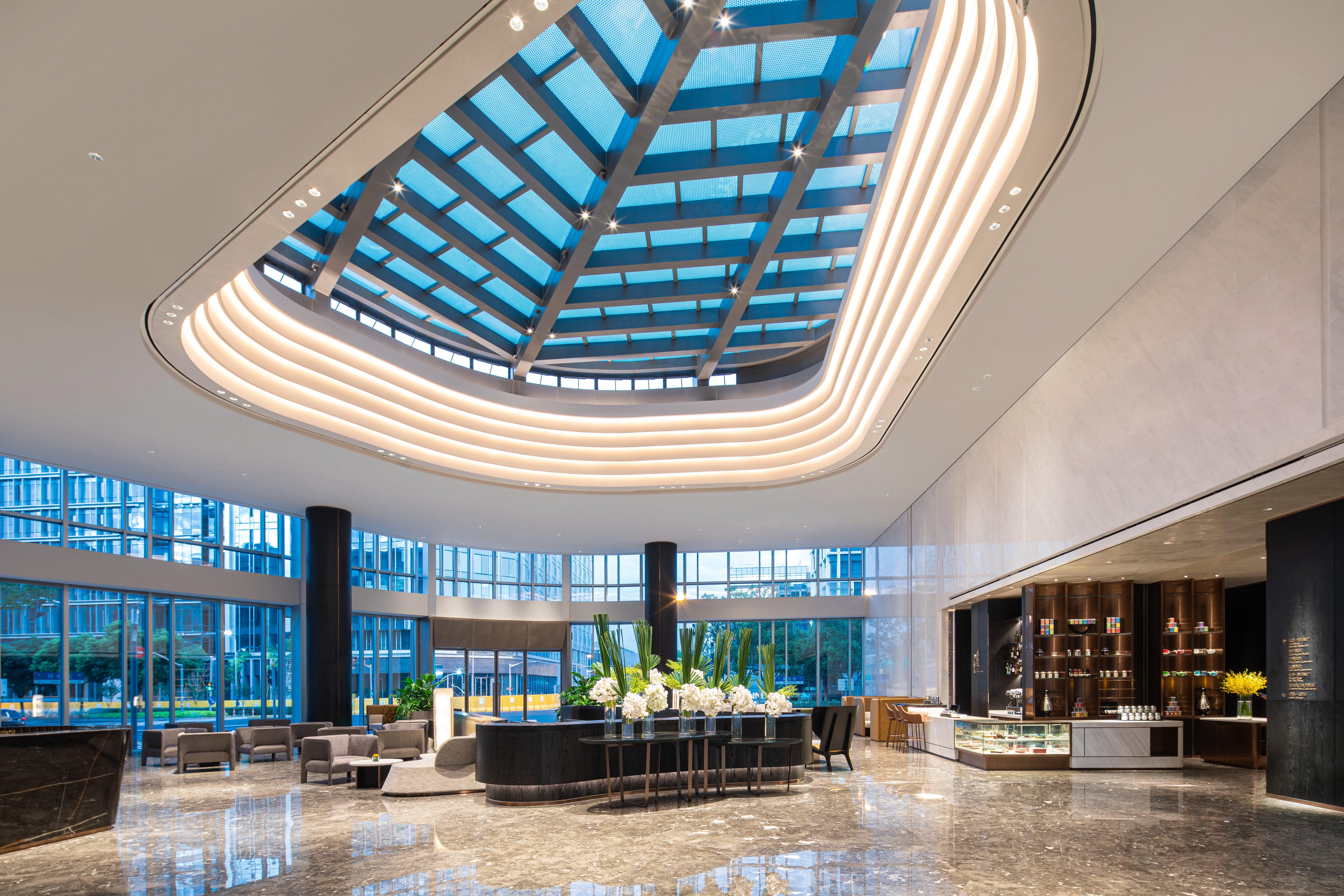 Crowne Plaza Hongqiao By Ihg Hotel