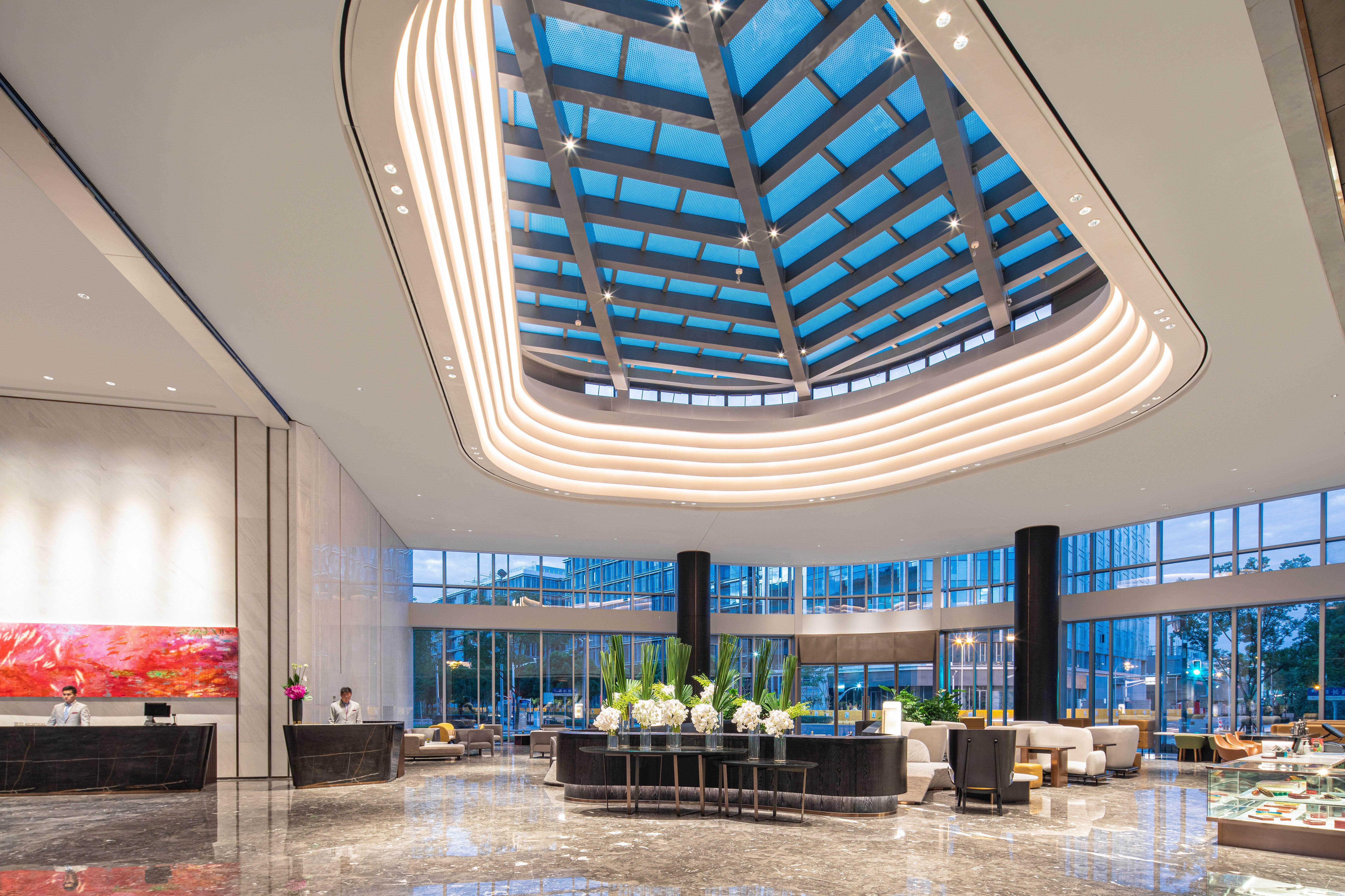 Crowne Plaza Hongqiao By Ihg Hotel
